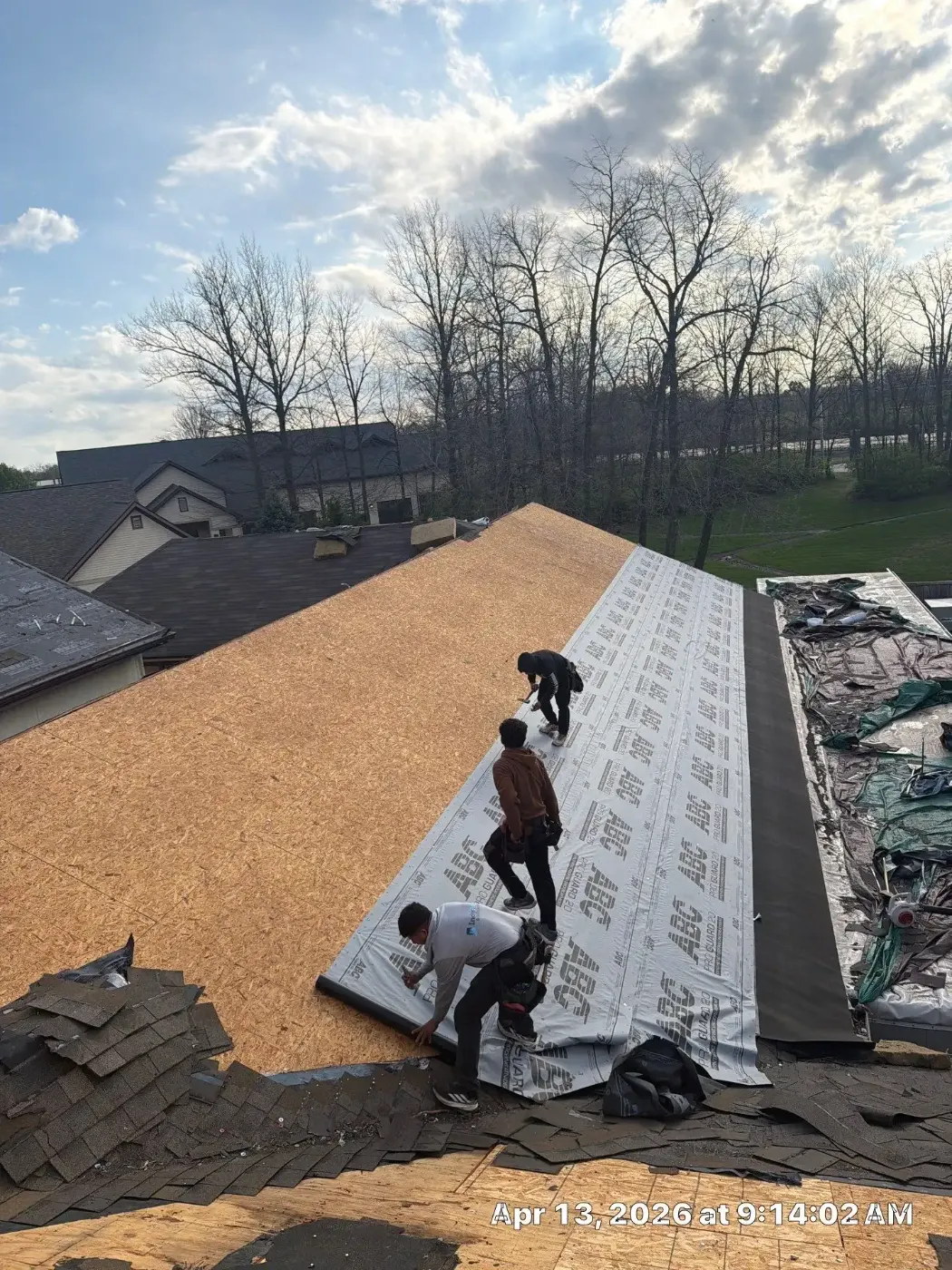 Tarping and dry-in on a Bremen commercial roof